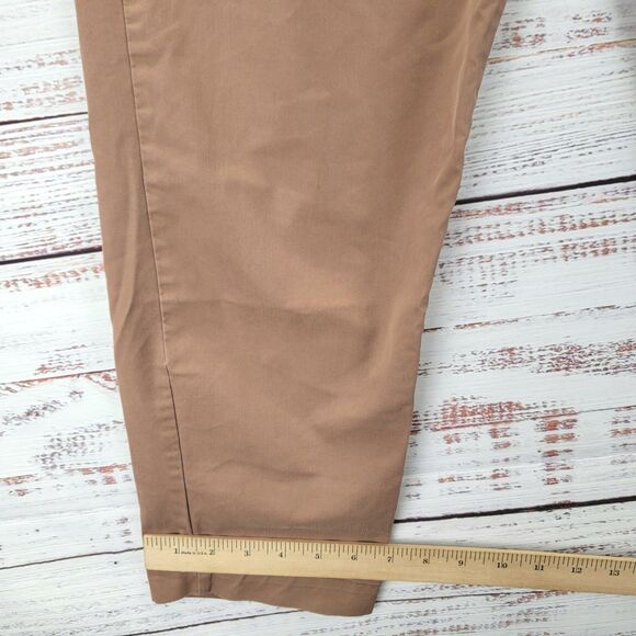 Nike Sportswear Style Essentials Men's Size 28 Unlined Cropped Pants DD7032-256 - Picture 2 of 14